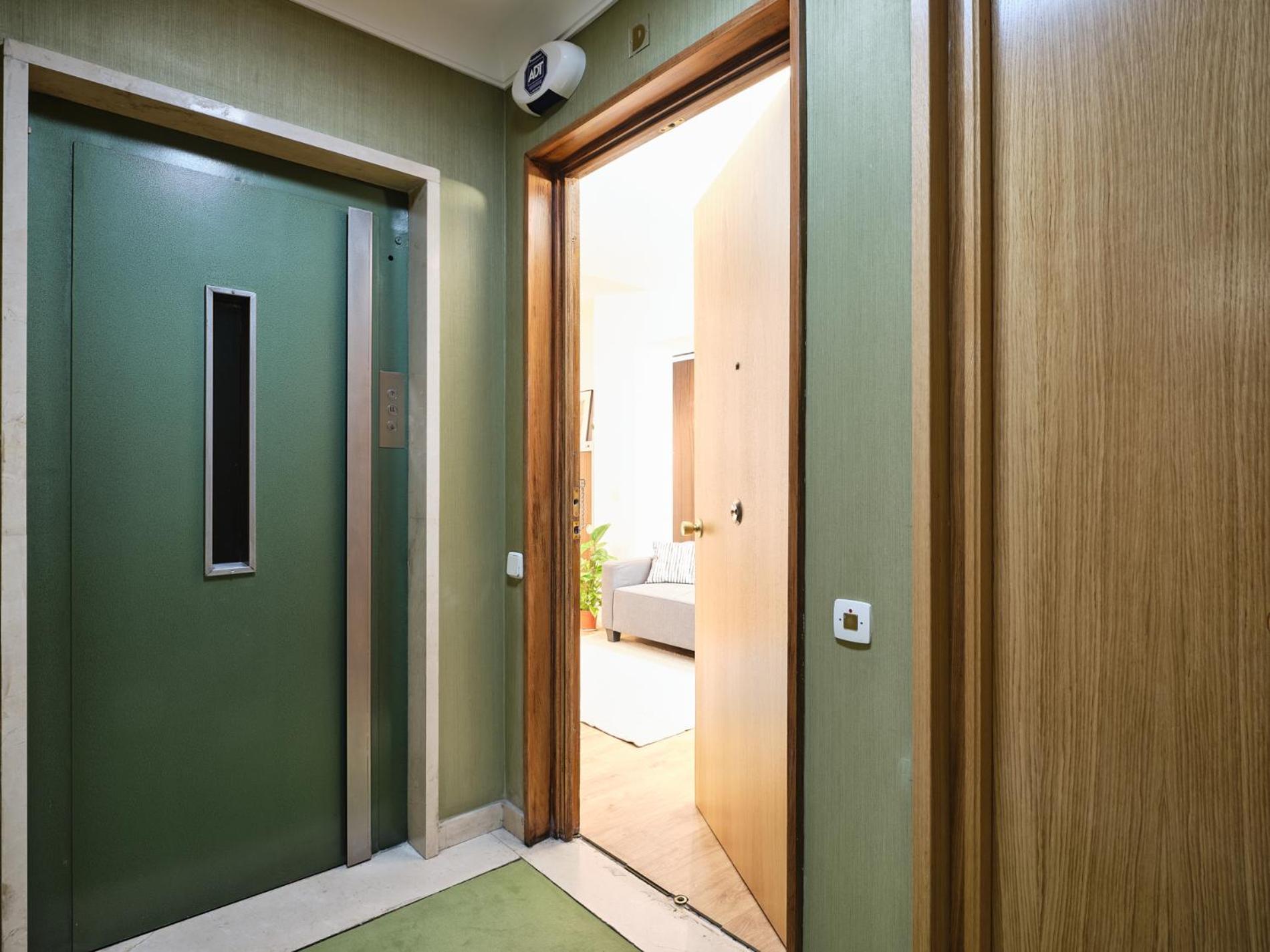 My City Home - Student Rooms In Moncloa Madrid Exterior foto