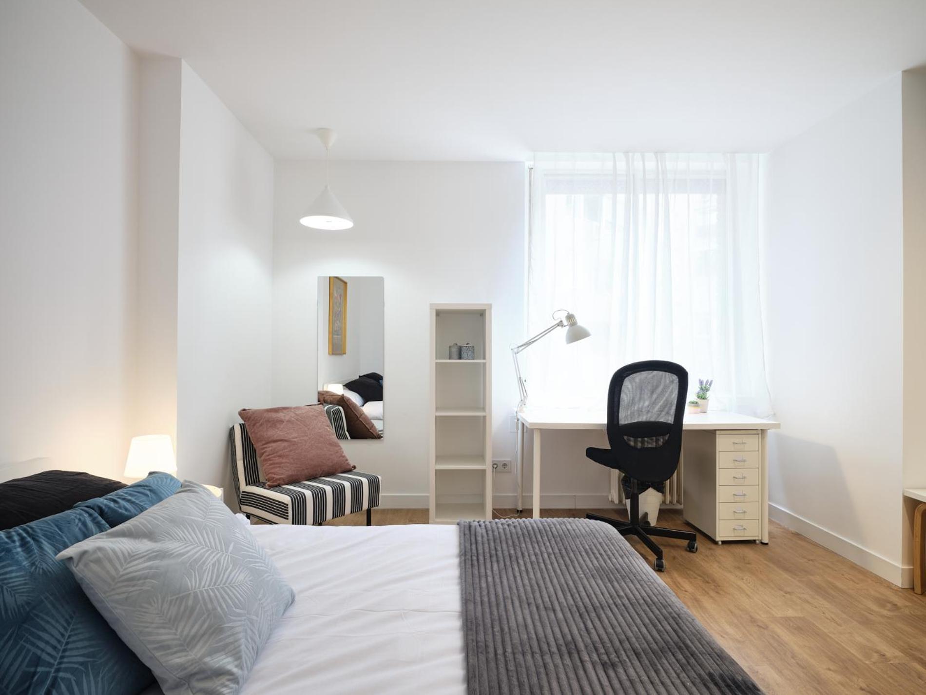 My City Home - Student Rooms In Moncloa Madrid Exterior foto